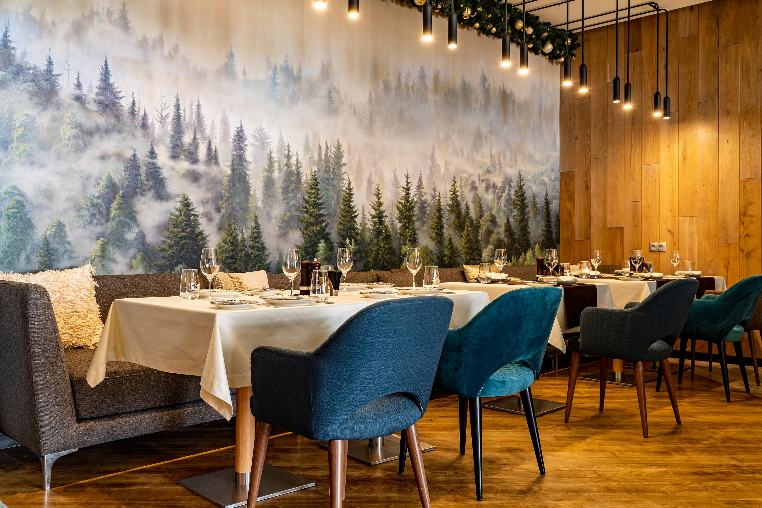 Ресторан альпийской кухни «Дичъ», фото 6 - круглогодичный курорт «Роза Хутор»