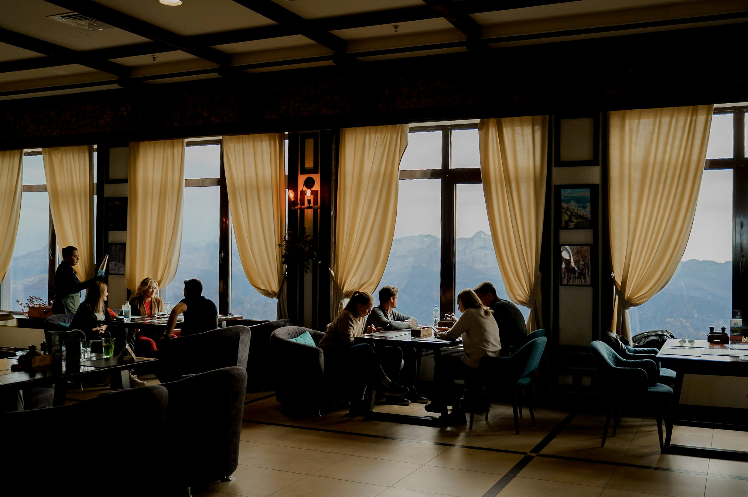 Ресторан «Высота 2320», фото 10 - круглогодичный курорт «Роза Хутор»