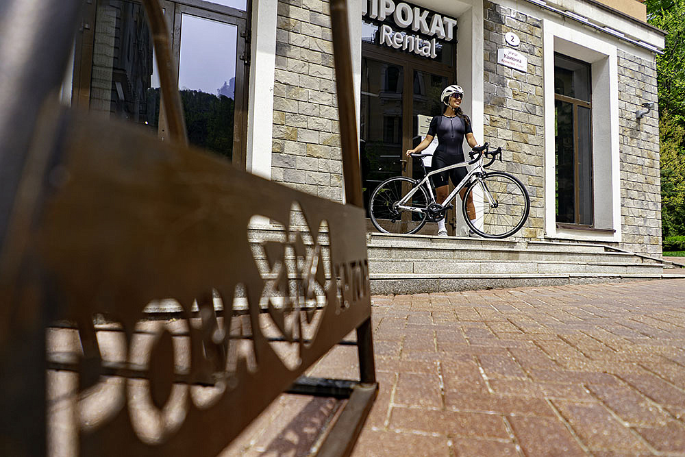 Прокат шоссейных велосипедов, фото 1 - круглогодичный курорт «Роза Хутор»